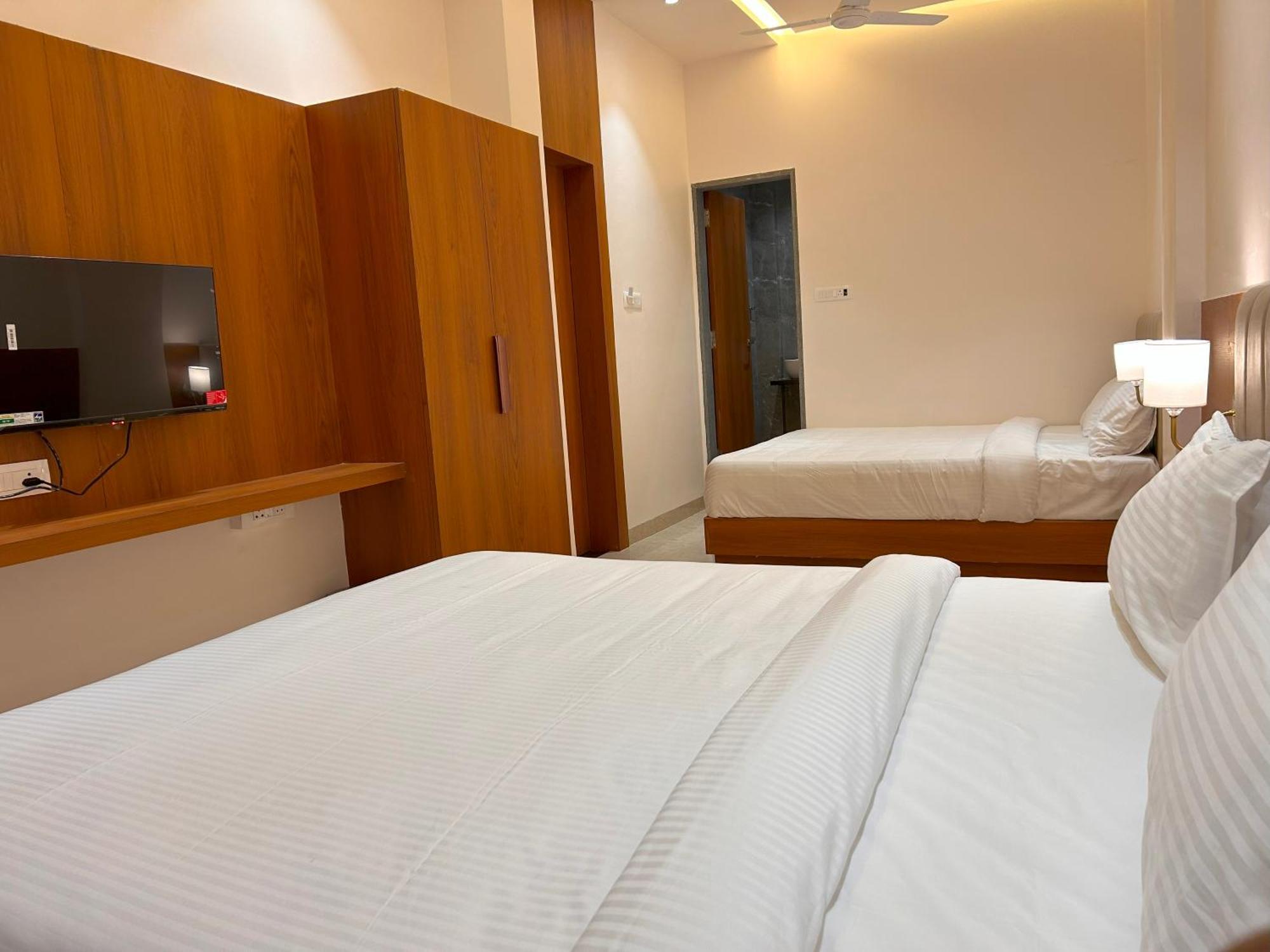 Hotel Neem Heritage Ширді Екстер'єр фото